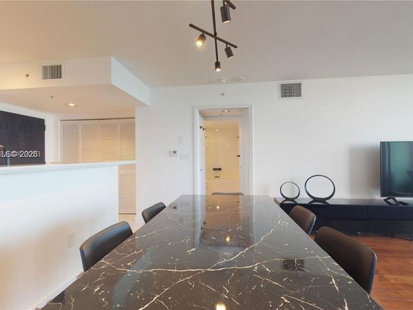 90 Alton Rd , Unit 908, Miami Beach, FL 33139