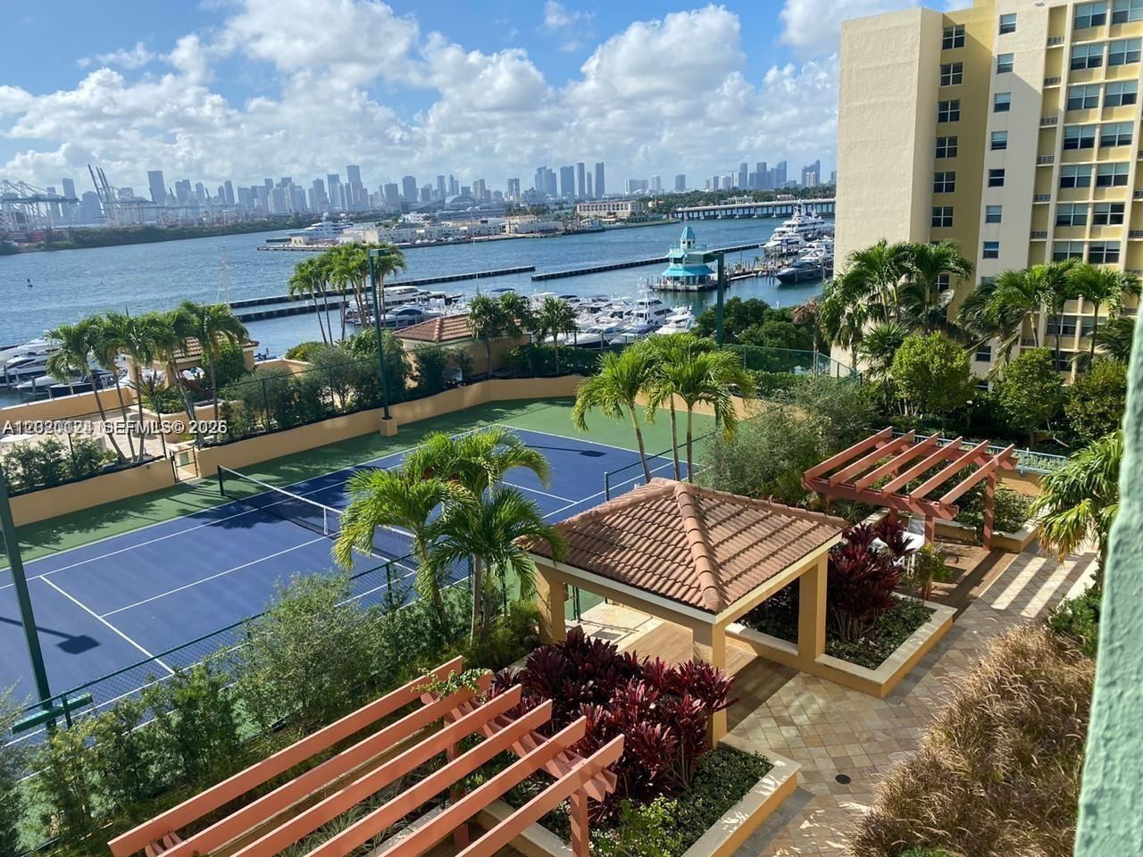 90 Alton Rd , Unit 908, Miami Beach, FL 33139 Photo