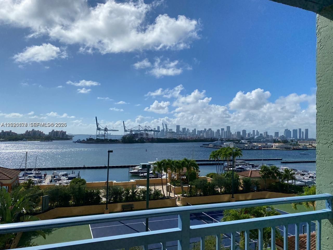 90 Alton Rd , Unit 908, Miami Beach, FL 33139 Photo