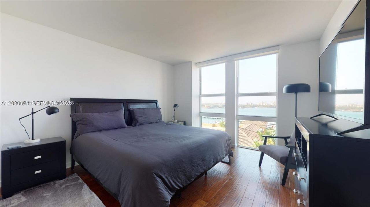 90 Alton Rd , Unit 908, Miami Beach, FL 33139 Photo