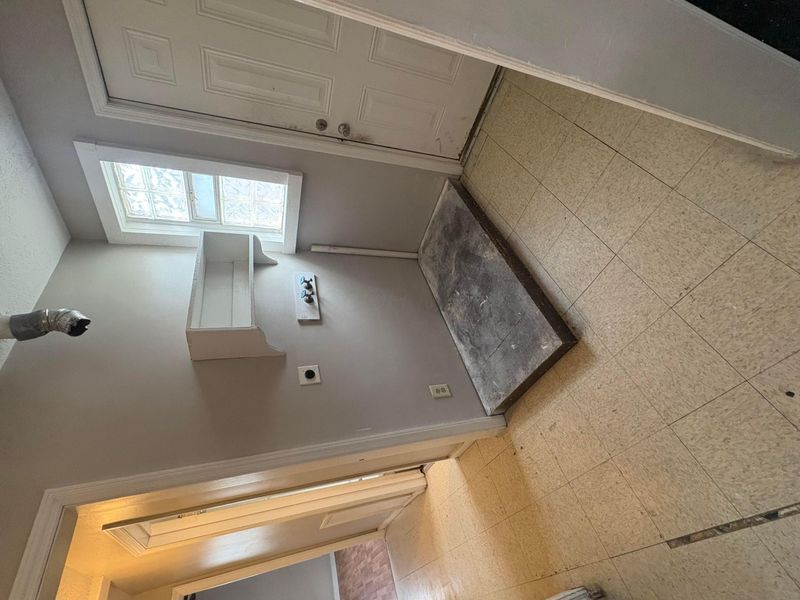 1040-1042 Loretta Avenue, Columbus, OH 43211 Photo 12