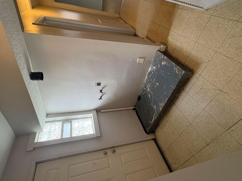 1040-1042 Loretta Avenue, Columbus, OH 43211 Photo 15