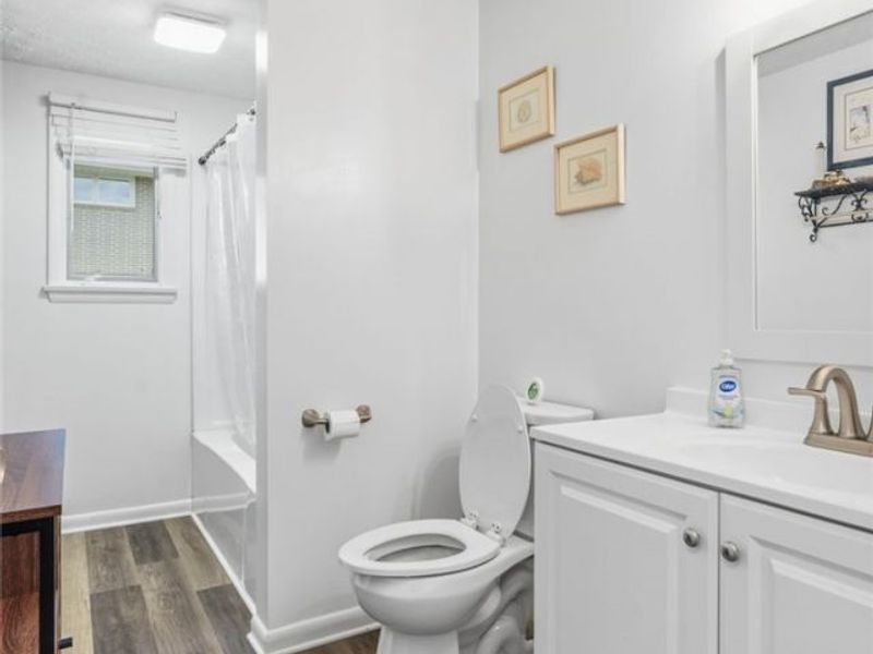 2148 Clearview Street NE, Massillon, OH 44646 Photo 9