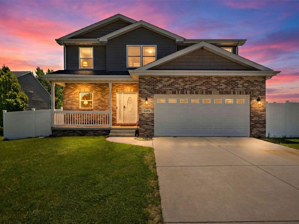 5535 Malibu Drive , Lowell, IN 46356