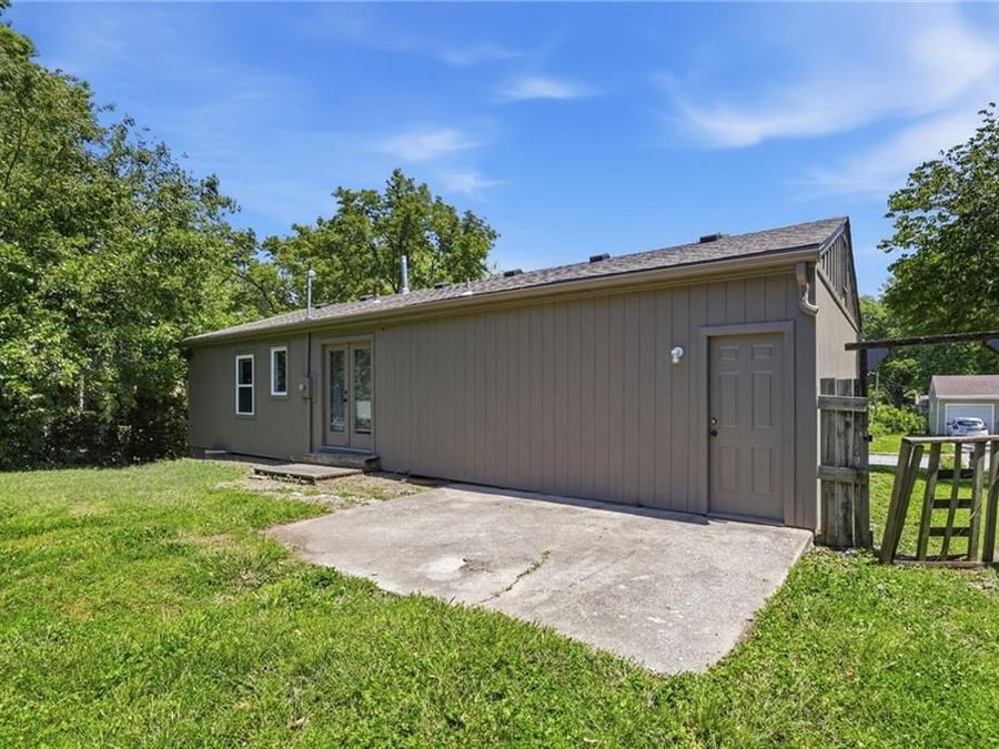 Property Image 38