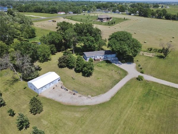 800 Grandview Crest N/A, Trenton, MO 64683