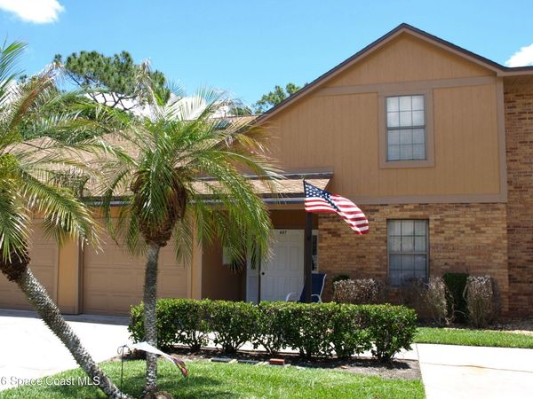 607 Saint Albans Court , Unit 18a, Melbourne, FL 32904