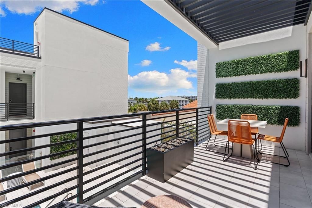 850 Central Ave, Unit 311, Naples, FL 34102 Photo