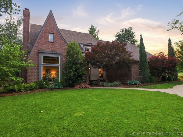 3110 E 44th Place , Tulsa, OK 74105