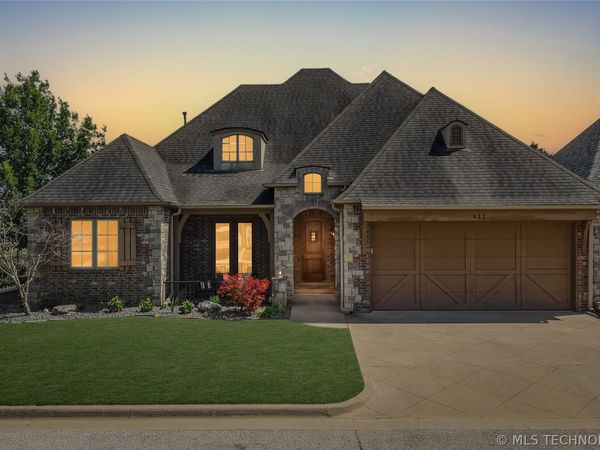 611 Fairway Drive , Broken Arrow, OK 74011