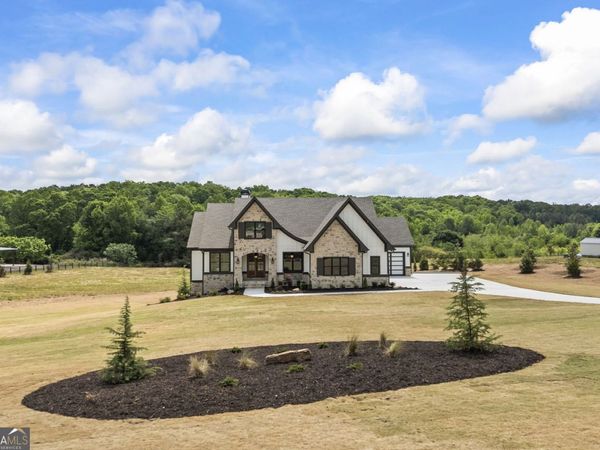 810 North Hampton, Monroe, GA 30656