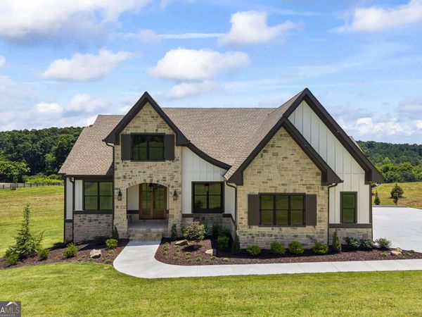 810 North Hampton Way, Monroe, GA 30656