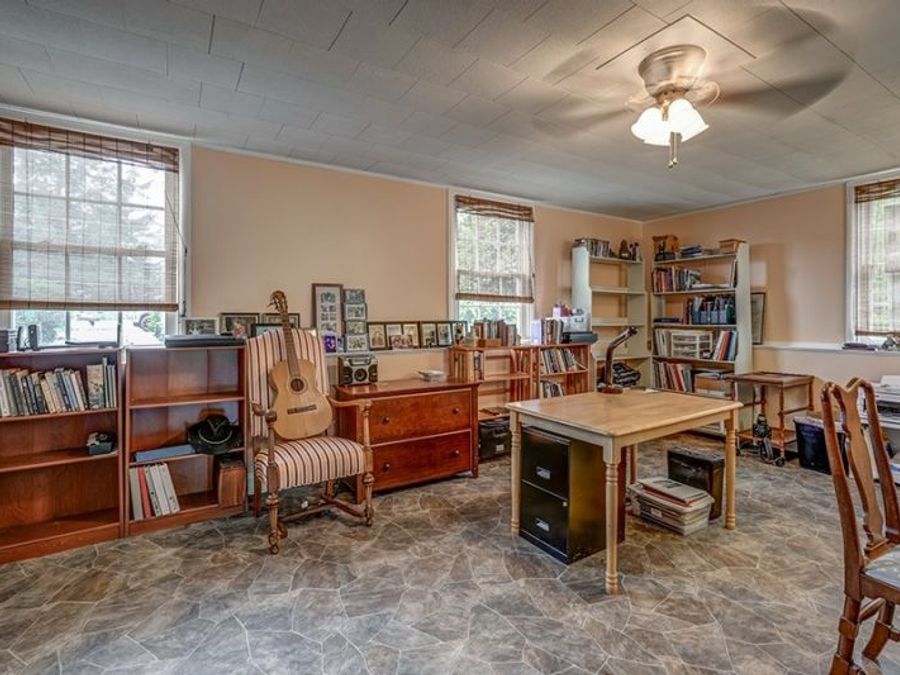 Property Image 42