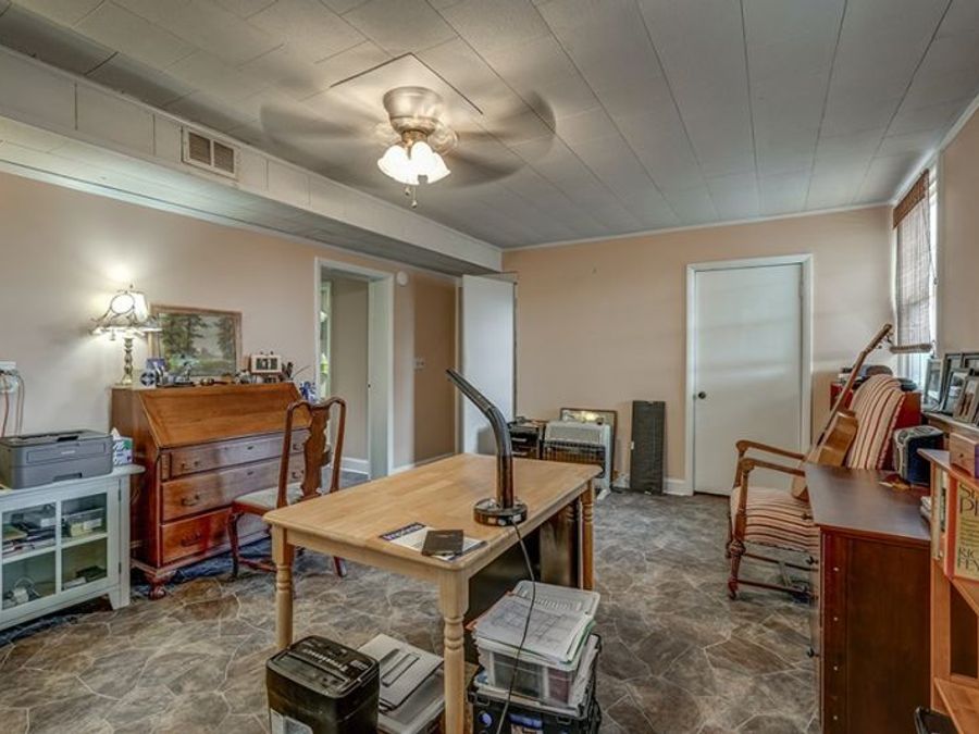 Property Image 43