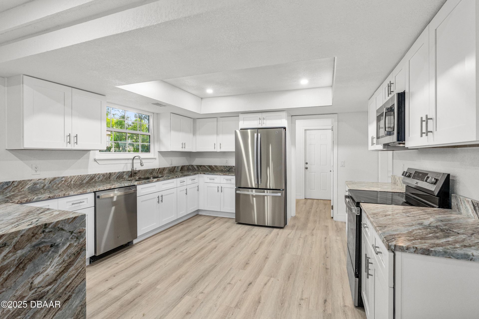 475 E Wisconsin Avenue, Orange City, FL 32763 Photo