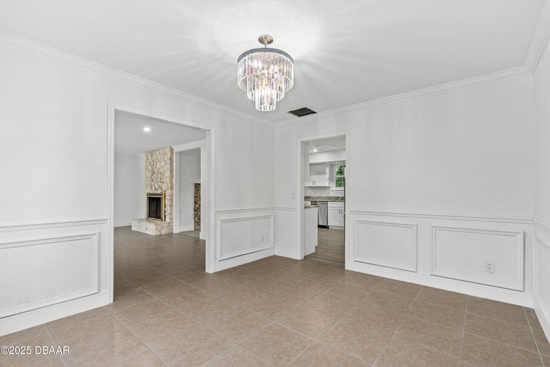 475 E Wisconsin Avenue, Orange City, FL 32763 Photo