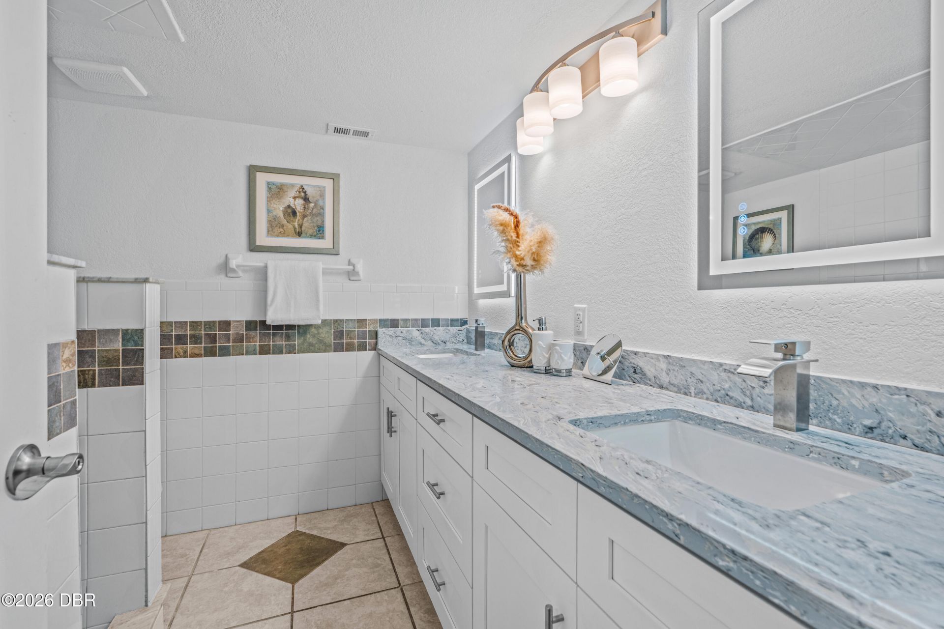 475 E Wisconsin Avenue, Orange City, FL 32763 Photo