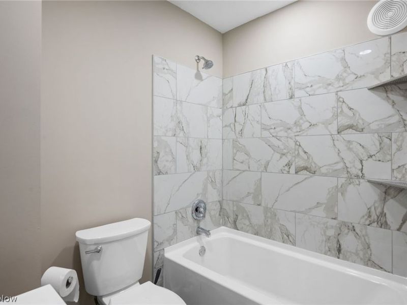 7531 Macedonia Road, Oakwood, OH 44146 Photo 16