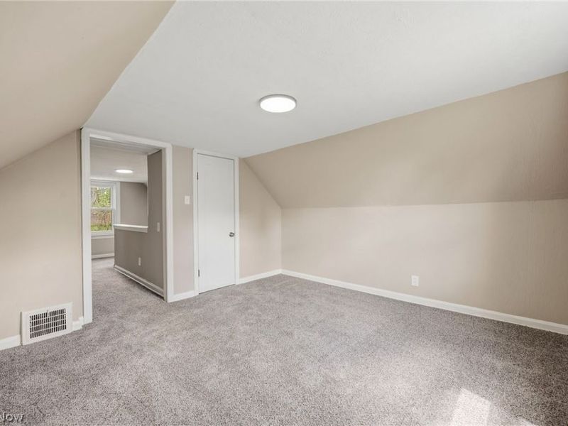 7531 Macedonia Road, Oakwood, OH 44146 Photo 9