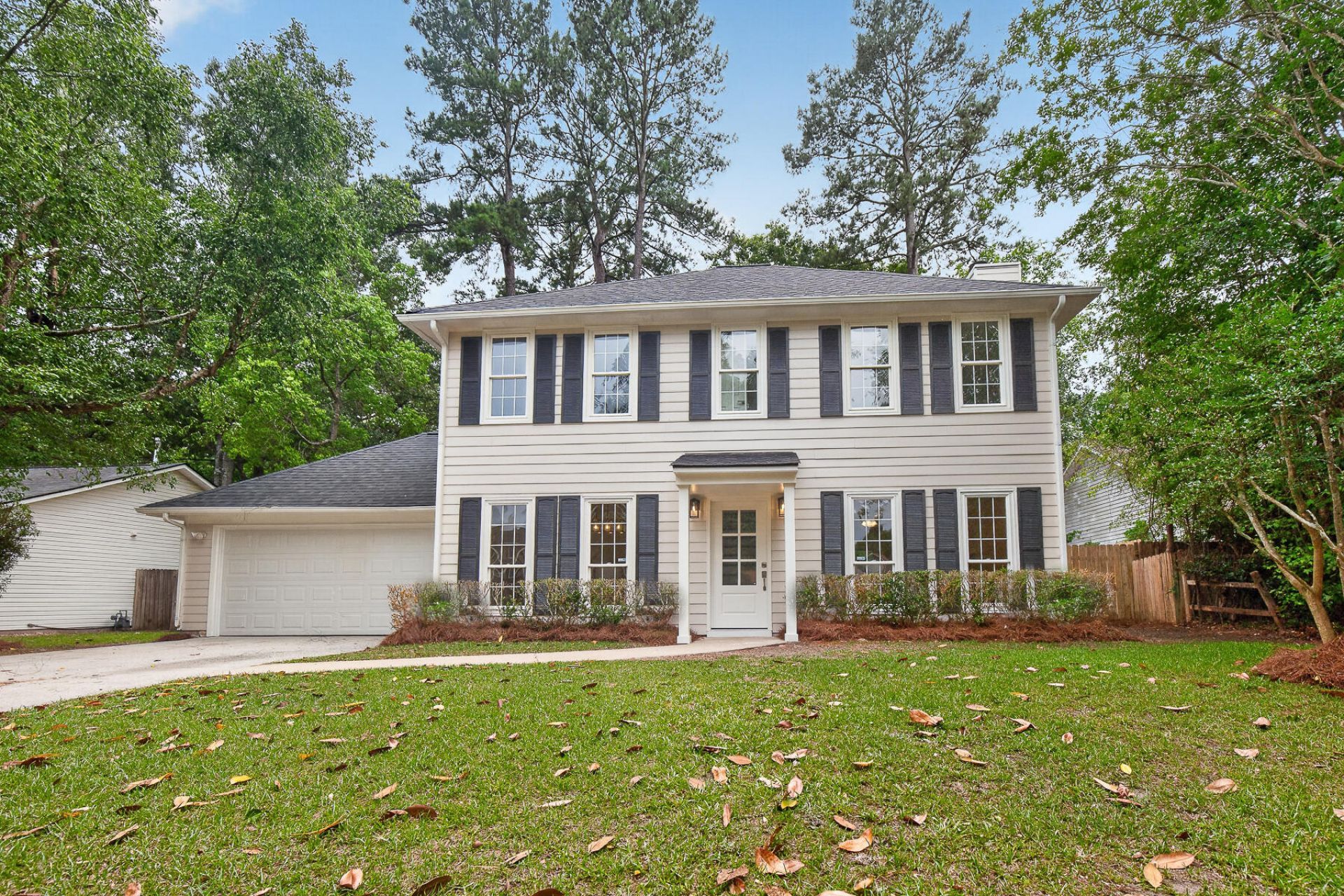 4709 Bennington Place Photo 2