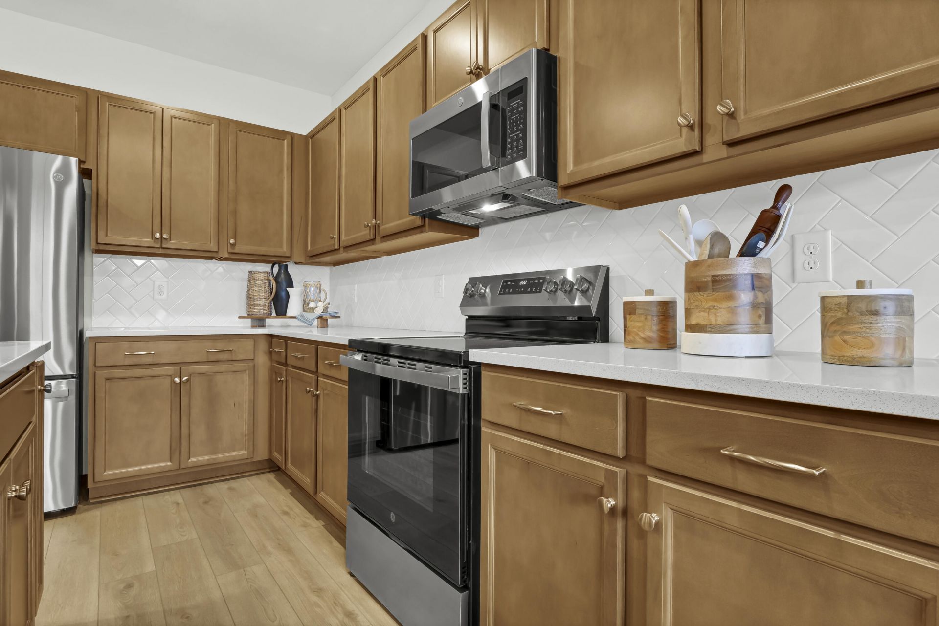1893 Deercreek Drive Photo 11