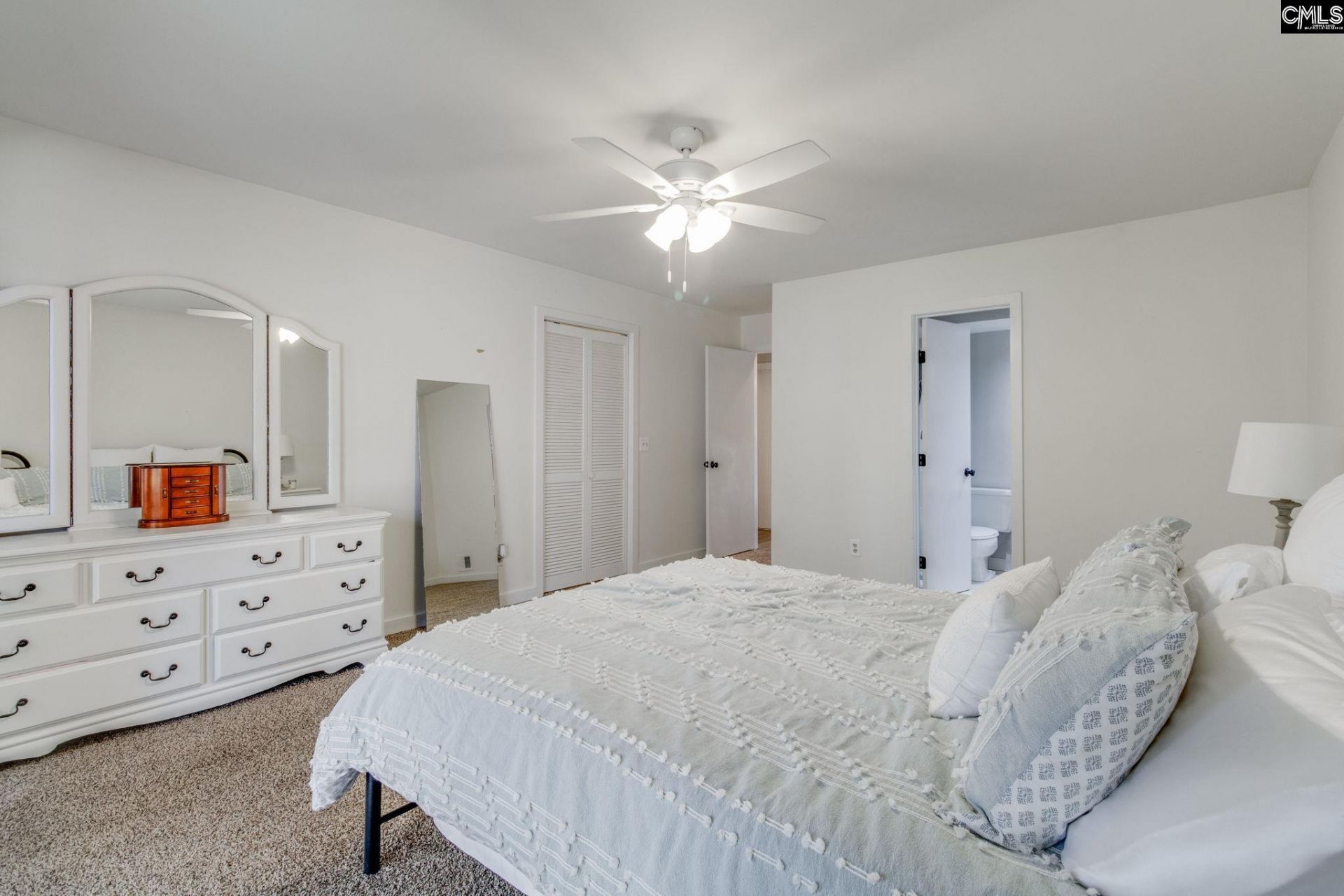 4 Gardenwood Court  Photo 17