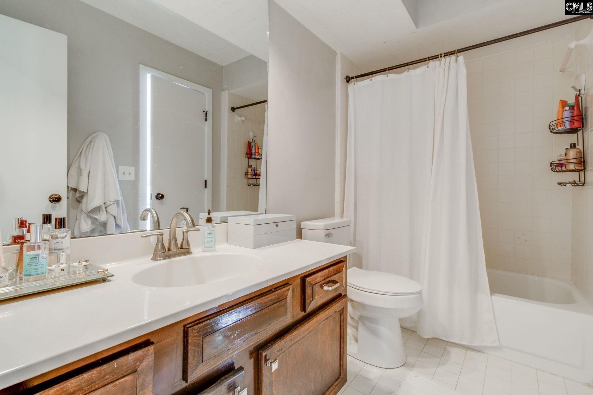 4 Gardenwood Court  Photo 22