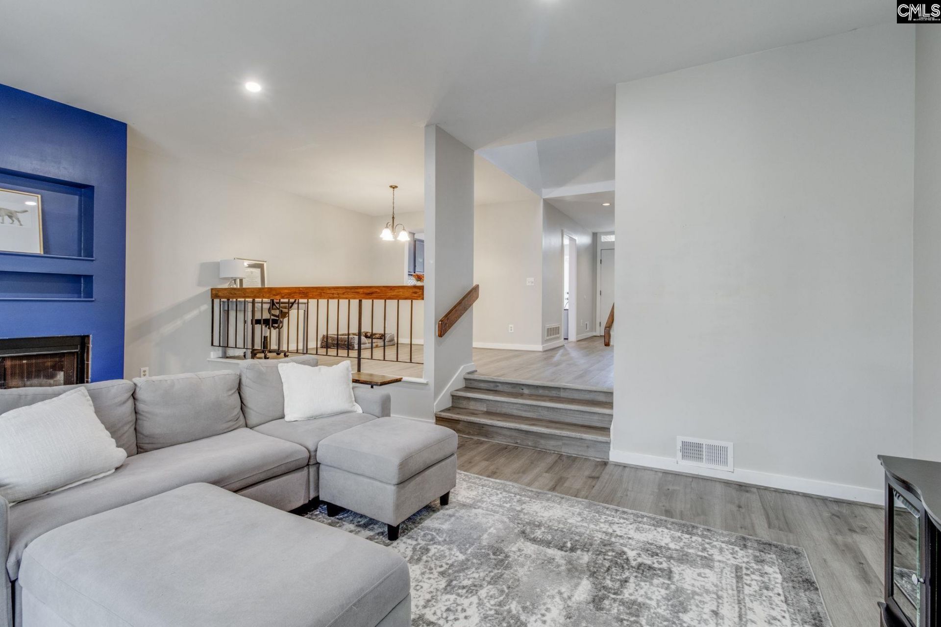 4 Gardenwood Court  Photo 6