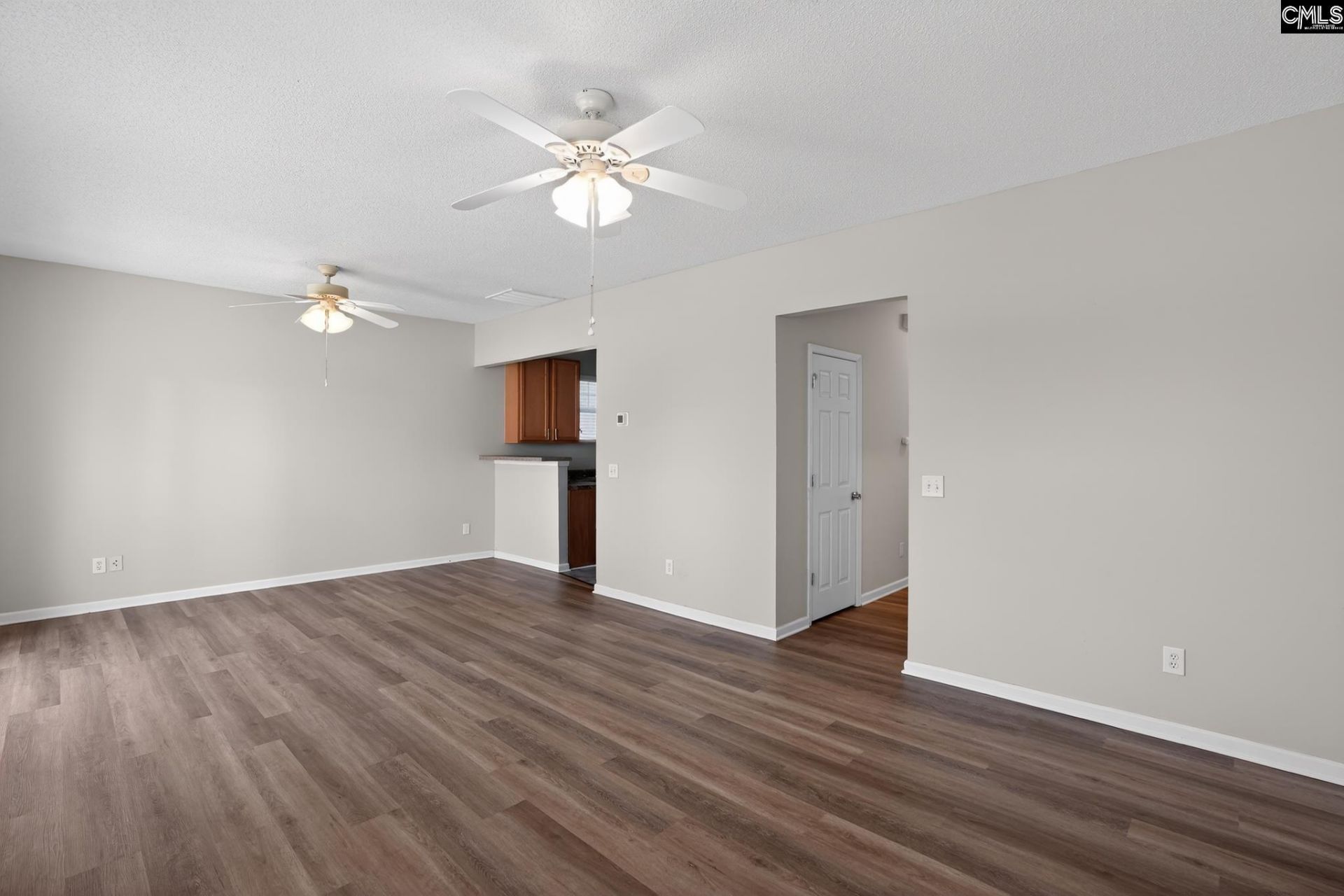 303 Bassett Loop  Photo 13