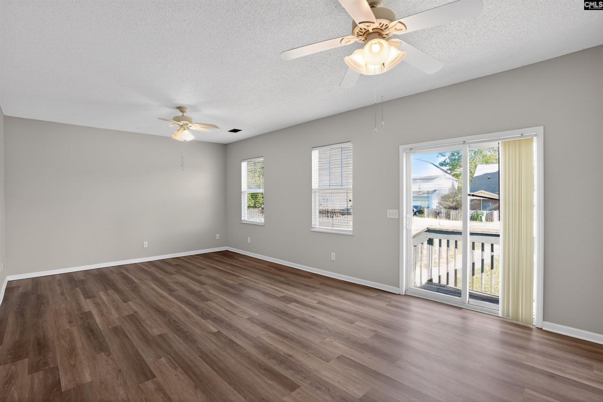 303 Bassett Loop  Photo 16