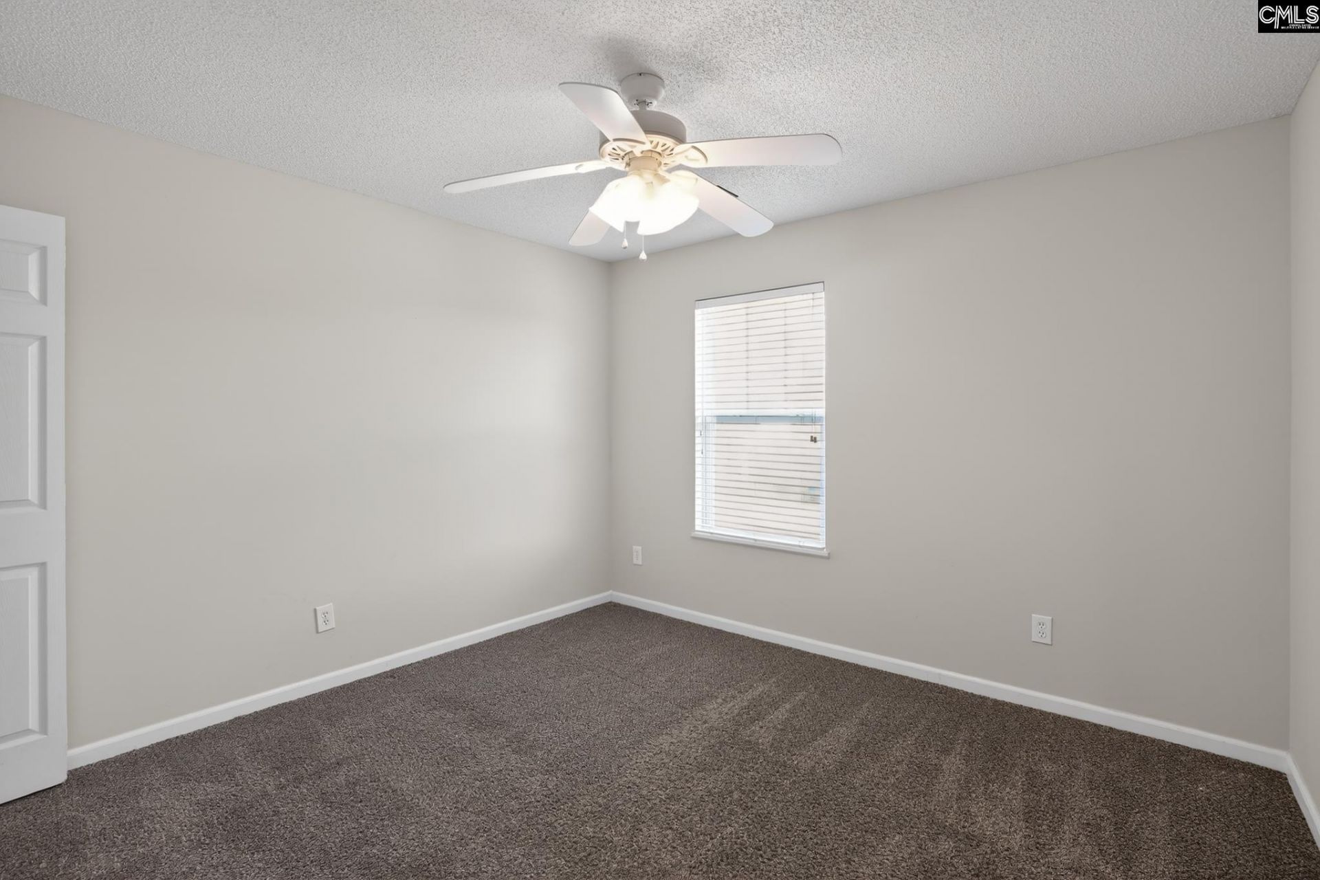 303 Bassett Loop  Photo 21