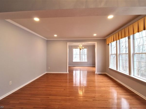 53 Hendrickson Dr, Montgomery, NJ 08502