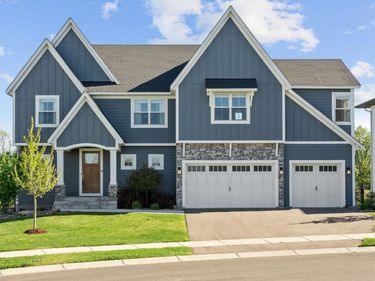 16900 59th Avenue N, Plymouth, MN 55446