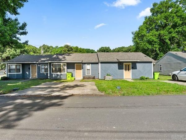 902-906 Dismukes Avenue , Lonoke, AR 72086