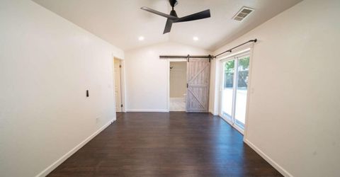 2730 Garfield Ave, Carmichael, CA 95608 Photo