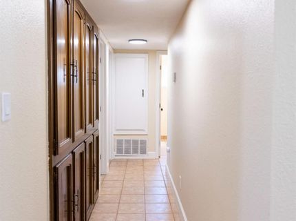 5994 Jeanine Dr, Sacramento, CA 95842 Photo