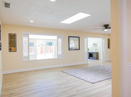 5994 Jeanine Dr, Sacramento, CA 95842 Photo