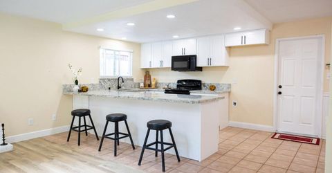5994 Jeanine Dr, Sacramento, CA 95842 Photo