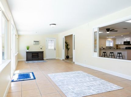5994 Jeanine Dr, Sacramento, CA 95842 Photo