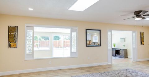5994 Jeanine Dr, Sacramento, CA 95842 Photo