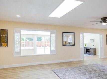 5994 Jeanine Dr, Sacramento, CA 95842 Photo