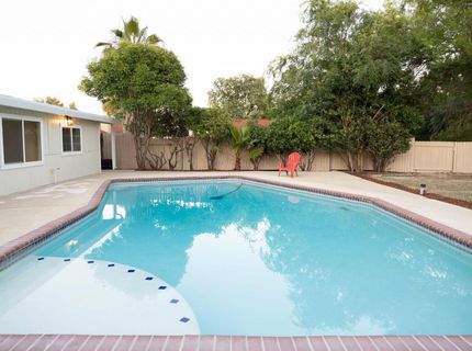 5994 Jeanine Dr, Sacramento, CA 95842 Photo