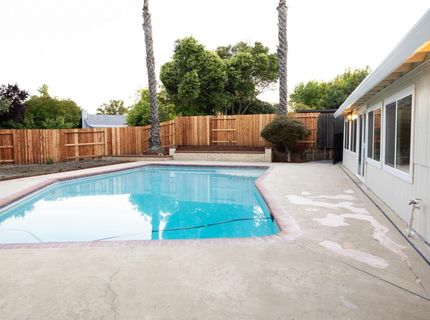 5994 Jeanine Dr, Sacramento, CA 95842 Photo