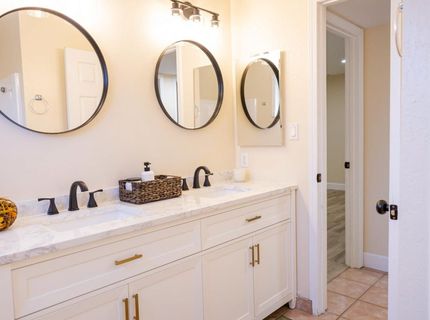 5994 Jeanine Dr, Sacramento, CA 95842 Photo