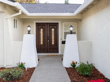 5994 Jeanine Dr, Sacramento, CA 95842 Photo