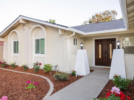 5994 Jeanine Dr, Sacramento, CA 95842 Photo