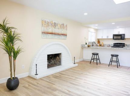 5994 Jeanine Dr, Sacramento, CA 95842 Photo