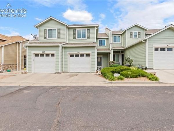 667 Hailey Glenn View, Colorado Springs, CO 80916