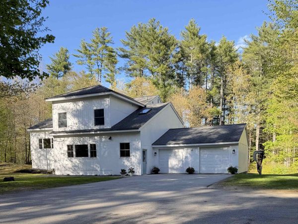 27 Pierce Lane, Hollis, NH 03049