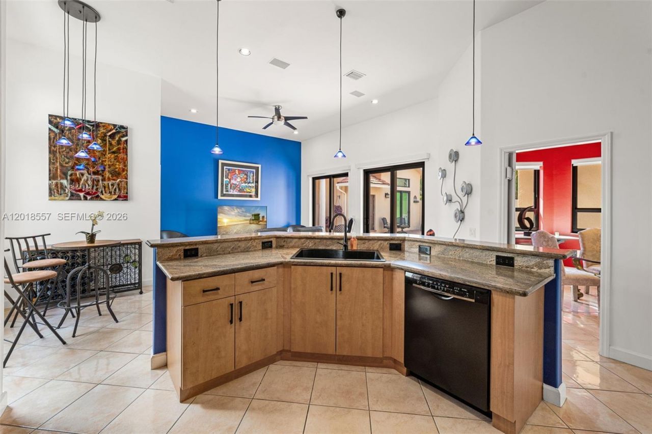1170 NW 166th Ave, Pembroke Pines, FL 33028 Photo